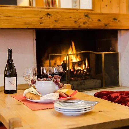 Rond Point D Arbois Hotel 2*